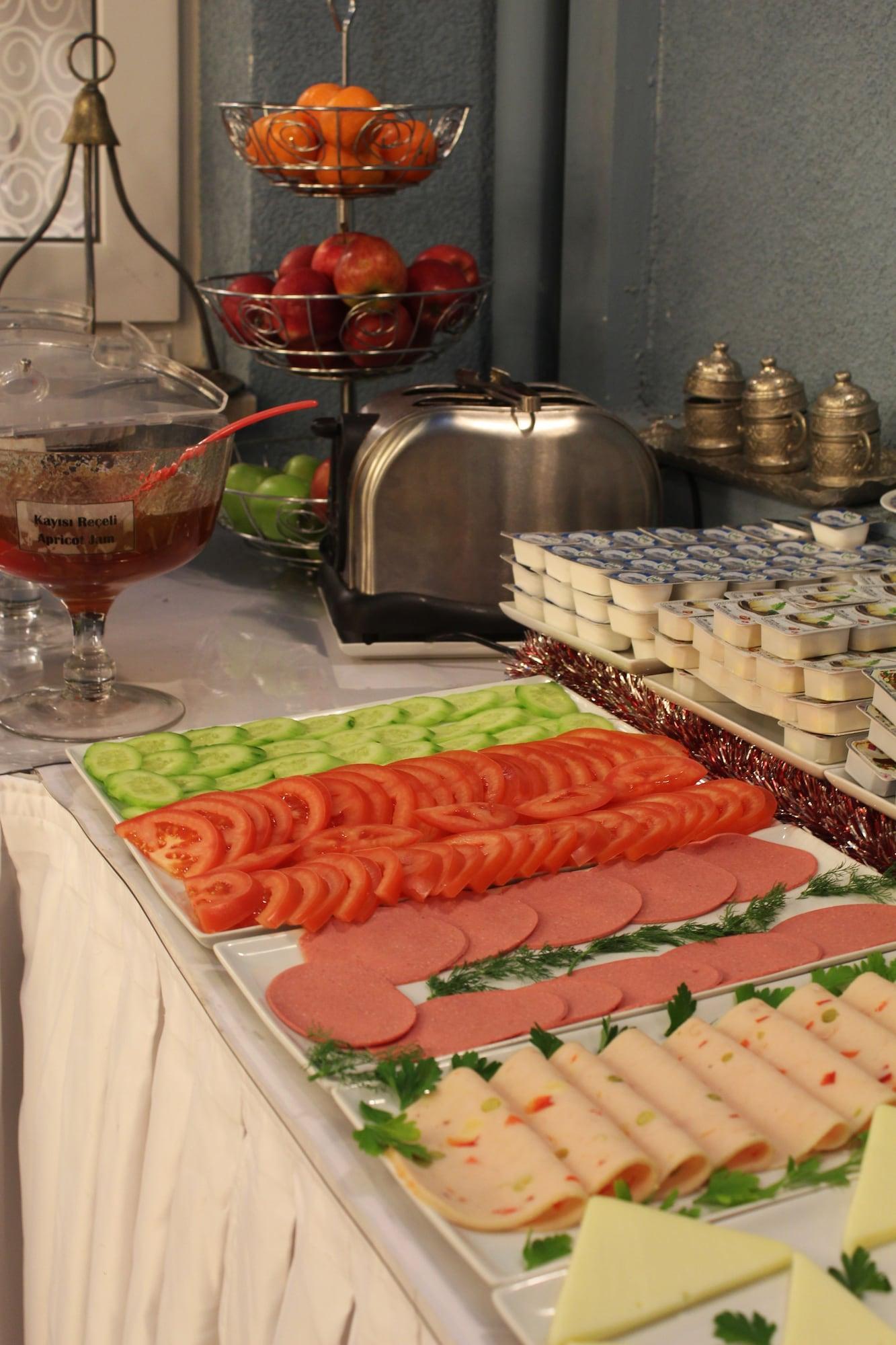 Hotel Aristocrat 3*
